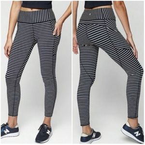 ATHLETA | Stripe Contender 7/8 Tight Leggings
